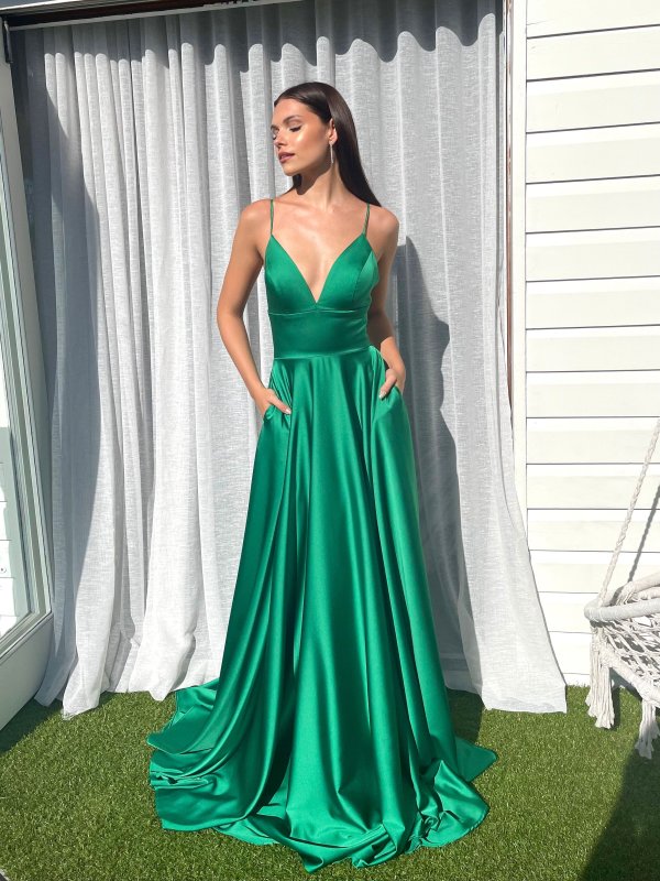 spaghetti strap, low v neck, with pockets, emerald ball gown