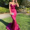 mermaid type, body fit, sexy back, fuchsia, formal gown