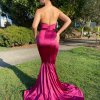 mermaid type, body fit, sexy back, fuchsia, formal gown