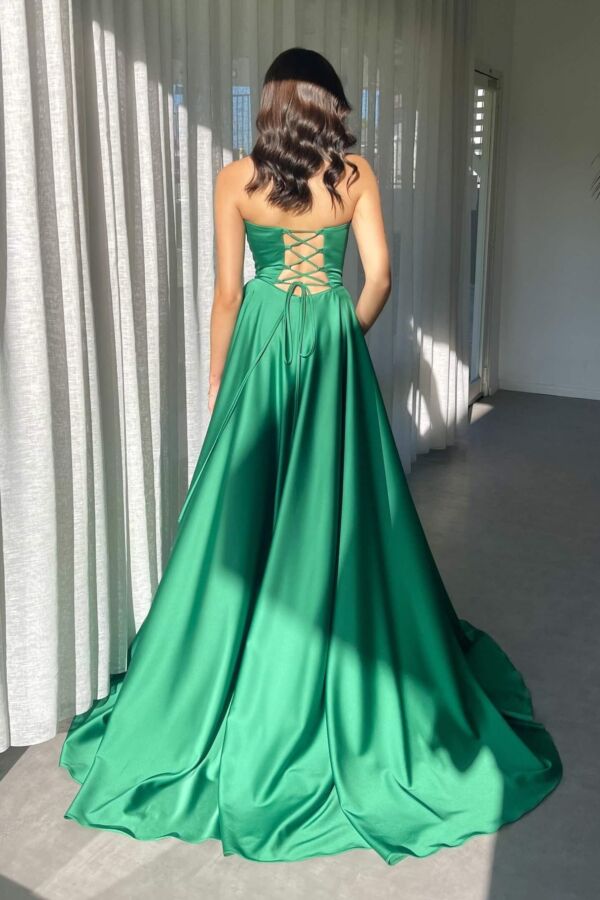 lace up back and high slit formal gown|tube type with low v-neck