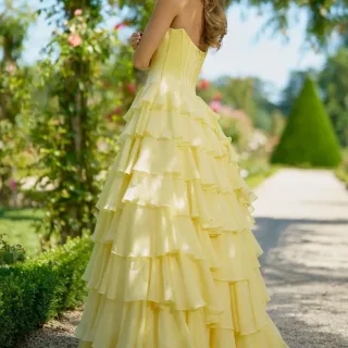 56911 sherri hill