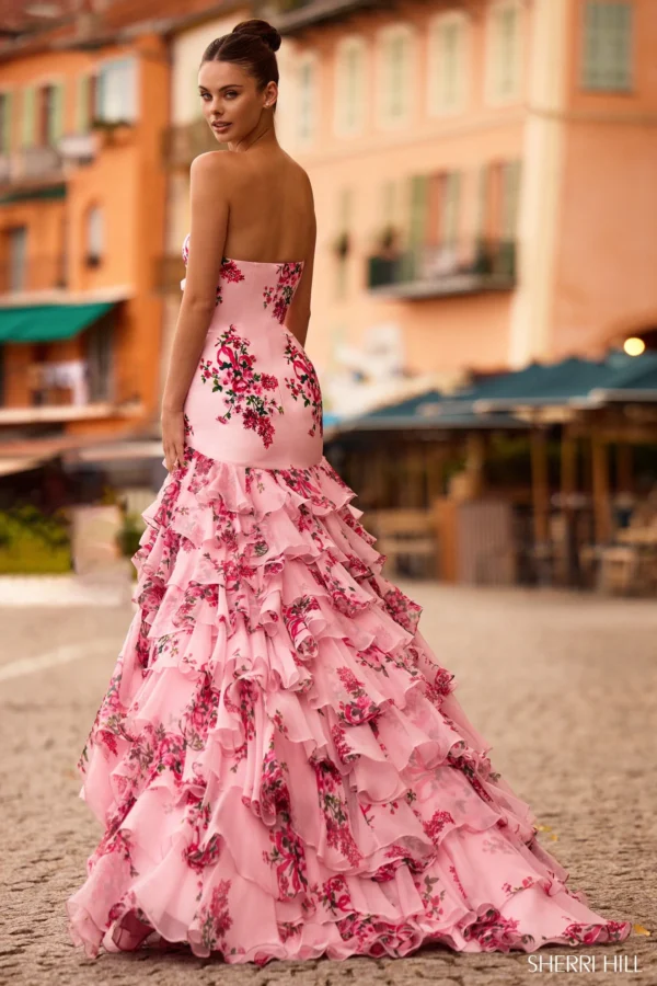 57144 Sherri Hill C