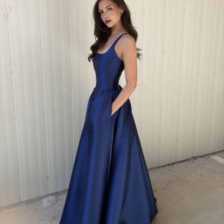 Cassandra Navy Mikado
