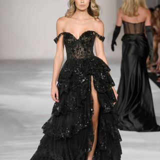 55500 sherri hill