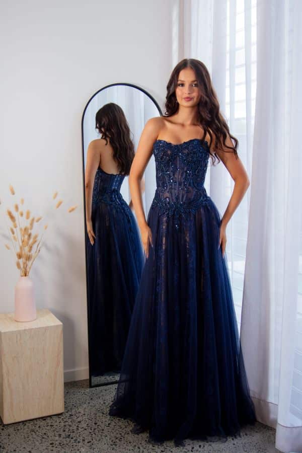 Billie Navy Six