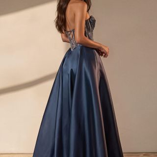Mary Navy Back