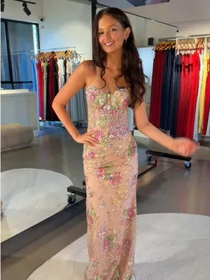 Everyone has been LOVING our new Juliette Gown. The perfect dress for a unique formal look! ✨🧚 #formal #formaldress #prom #dress
